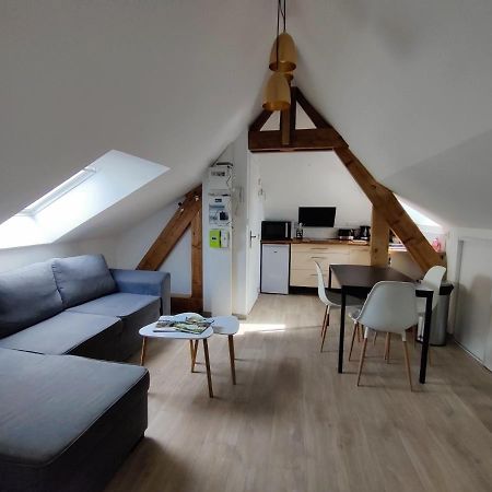 Appartement T3 "Yuca" Hyper Centre D'Ernée Eksteriør bilde