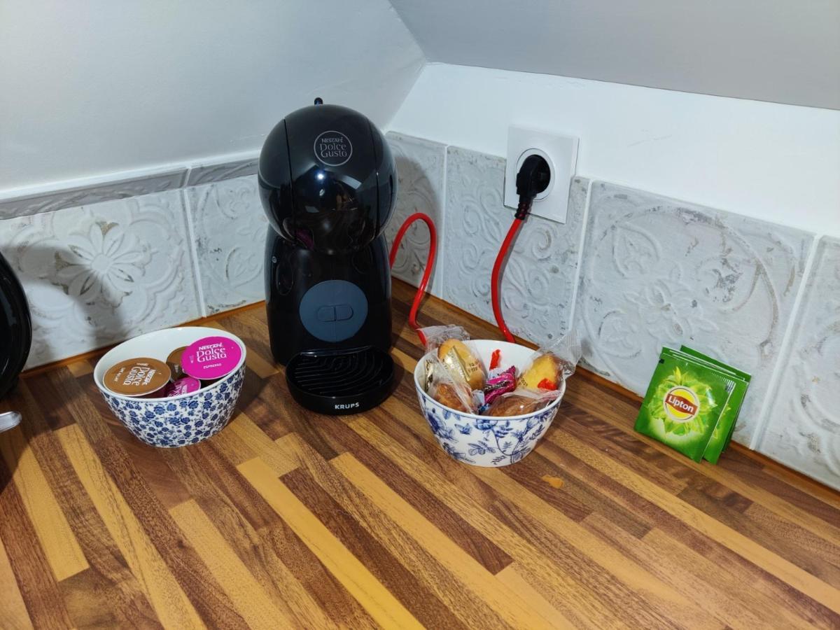 Appartement T3 "Yuca" Hyper Centre D'Ernée Eksteriør bilde