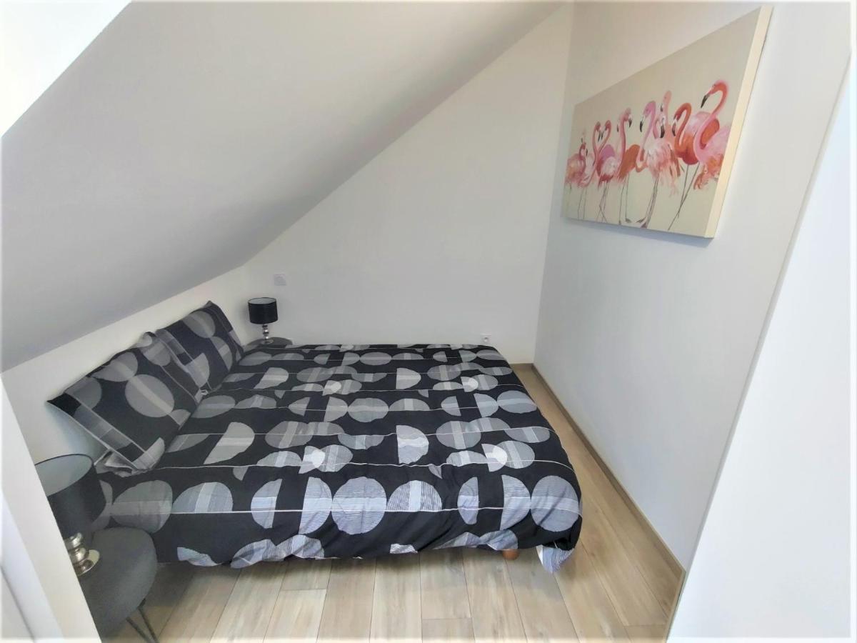 Appartement T3 "Yuca" Hyper Centre D'Ernée Eksteriør bilde